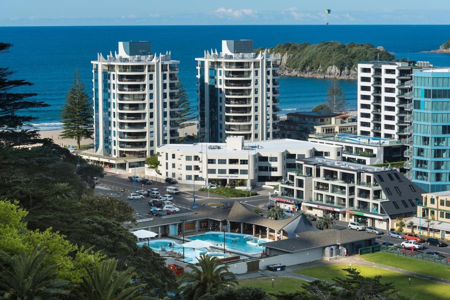 Oceanside Bliss - Absolute Beachfront - Uninterrupted Ocean Views With Pool Mount Maunganui Zewnętrze zdjęcie