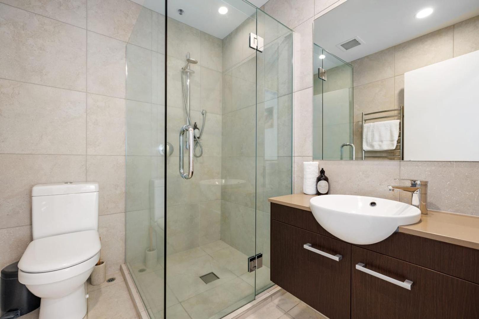 Oceanside Bliss - Absolute Beachfront - Uninterrupted Ocean Views With Pool Mount Maunganui Zewnętrze zdjęcie