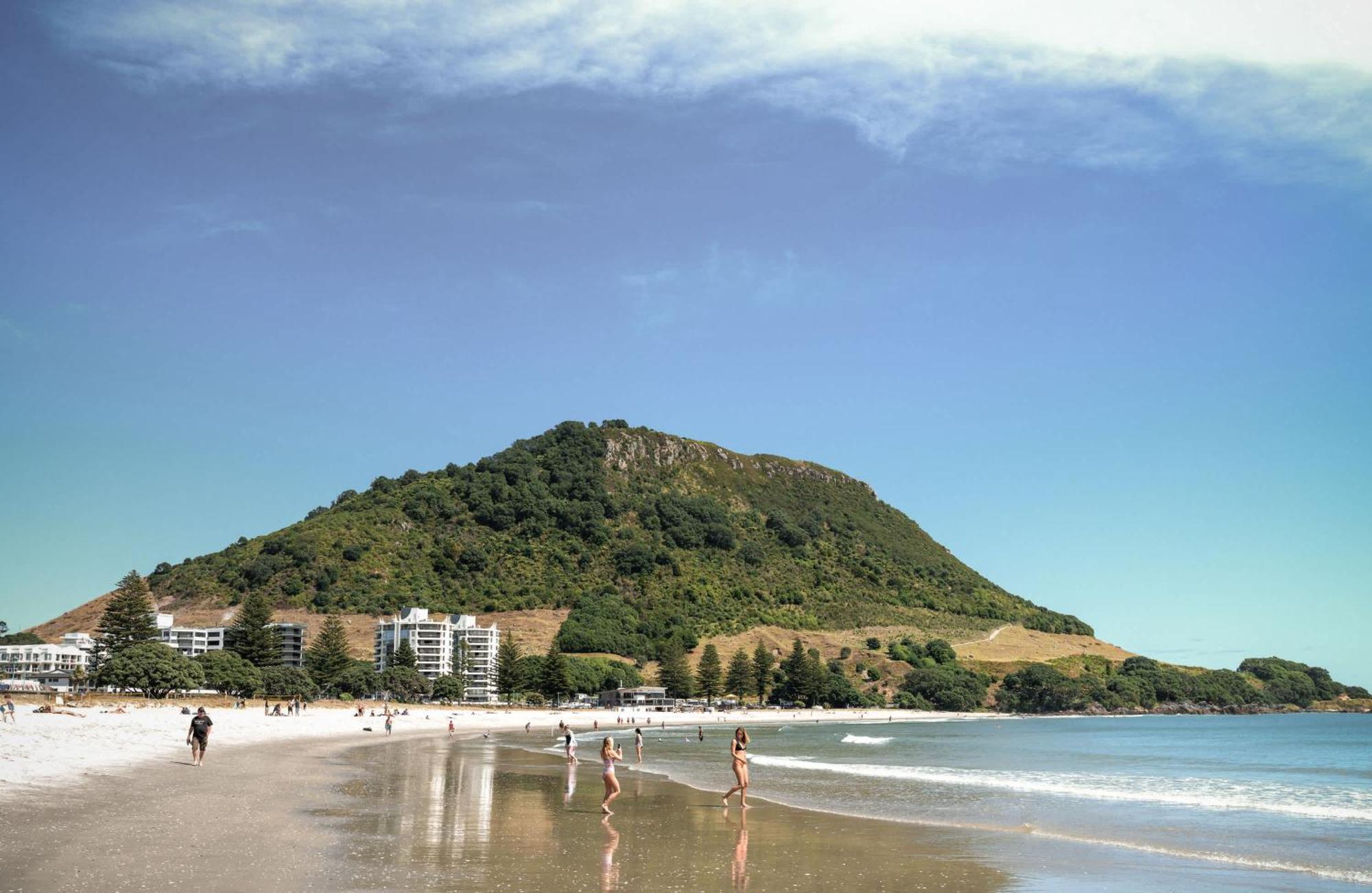 Oceanside Bliss - Absolute Beachfront - Uninterrupted Ocean Views With Pool Mount Maunganui Zewnętrze zdjęcie